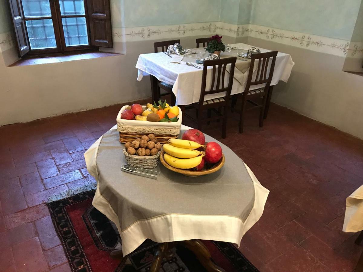 Castello Di Valenzano Villa Arezzo Exteriör bild