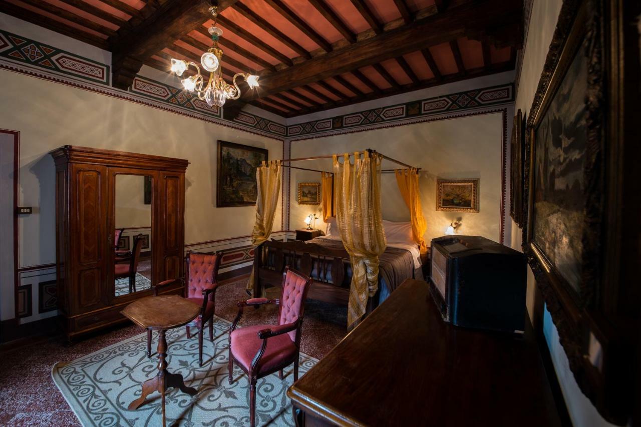 Castello Di Valenzano Villa Arezzo Exteriör bild