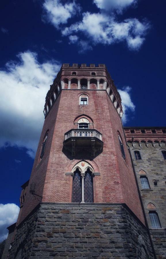 Castello Di Valenzano Villa Arezzo Exteriör bild